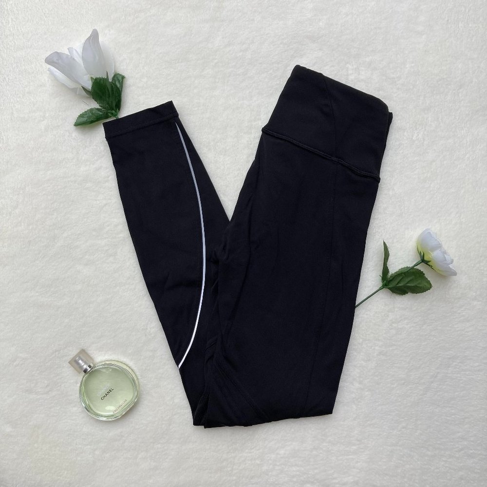 Lululemon Black Chasing Miles Tight